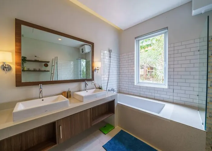 Ammanya - Modern 3-bedroom Luxury In Amazing Location! Villa Canggu