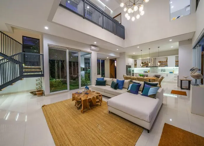 Ammanya - Modern 3-bedroom Luxury In Amazing Location! Villa Canggu