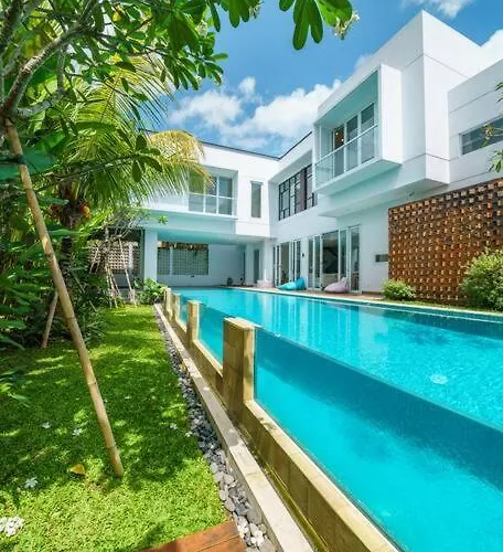 Villa Ammanya - Modern 3-bedroom Luxury In Amazing Location! *