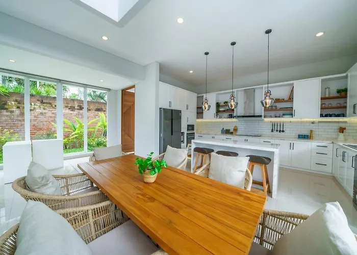 Villa Ammanya - Modern 3-bedroom Luxury In Amazing Location!