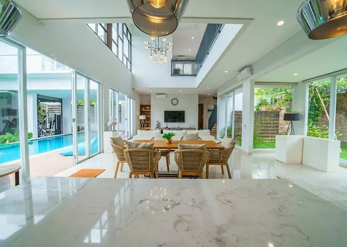 Ammanya - Modern 3-bedroom Luxury In Amazing Location!